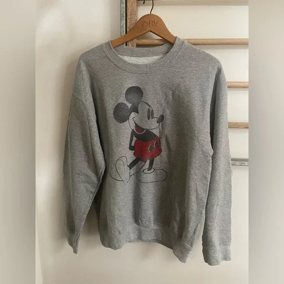Disney crewneck sweatshirt - Picture 1 of 2